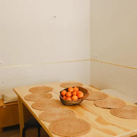 Melbourne Lane Hostel *